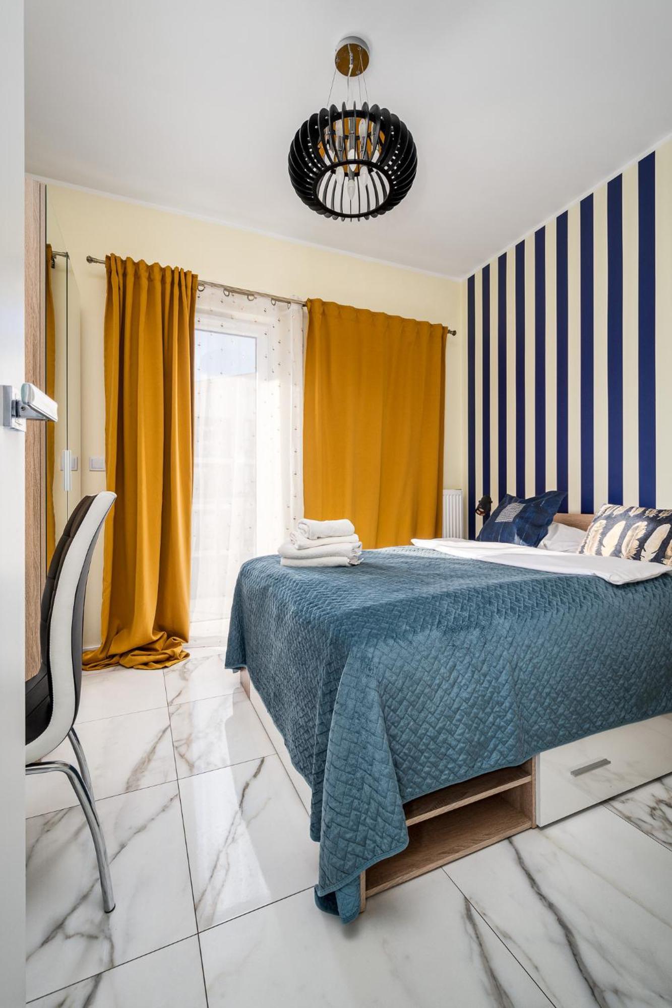 Prymasa Tysiaclecia 83A Separate Bedroom Free Garage By Perfect Apart 634 وارسو المظهر الخارجي الصورة