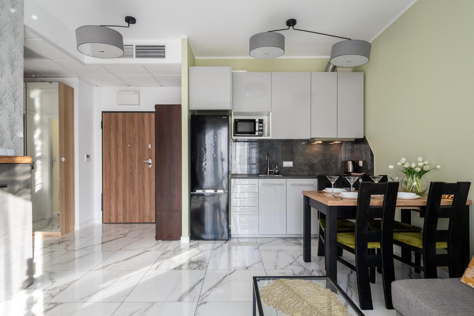 Prymasa Tysiaclecia 83A Separate Bedroom Free Garage By Perfect Apart 634 وارسو المظهر الخارجي الصورة
